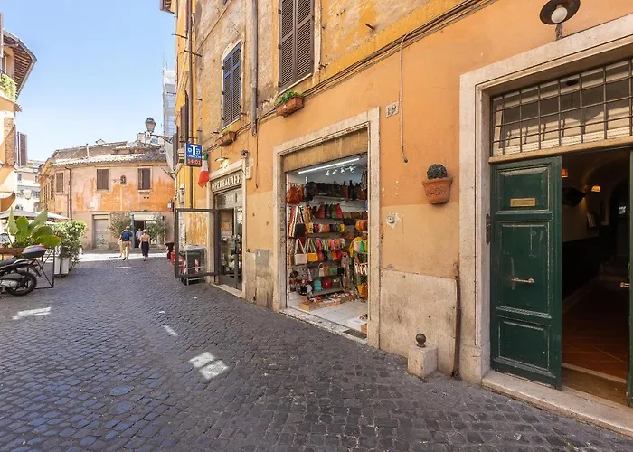 Lungaretta By Rental In Rome